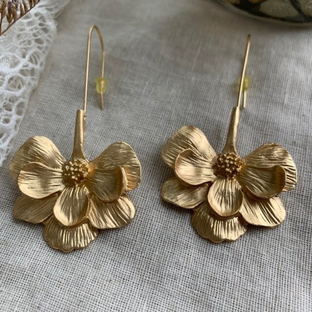 Zara Zinnia Flower Boho Gold Dangle Big Long Drop Earrings - Picture 10 of 15